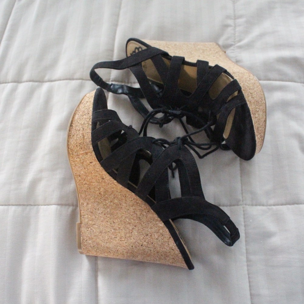 tie up wedges